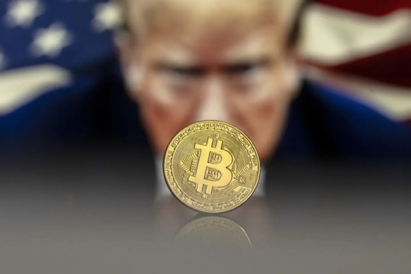Majoritatea americanilor cred că președintele Trump profită de funcție necorespunzător