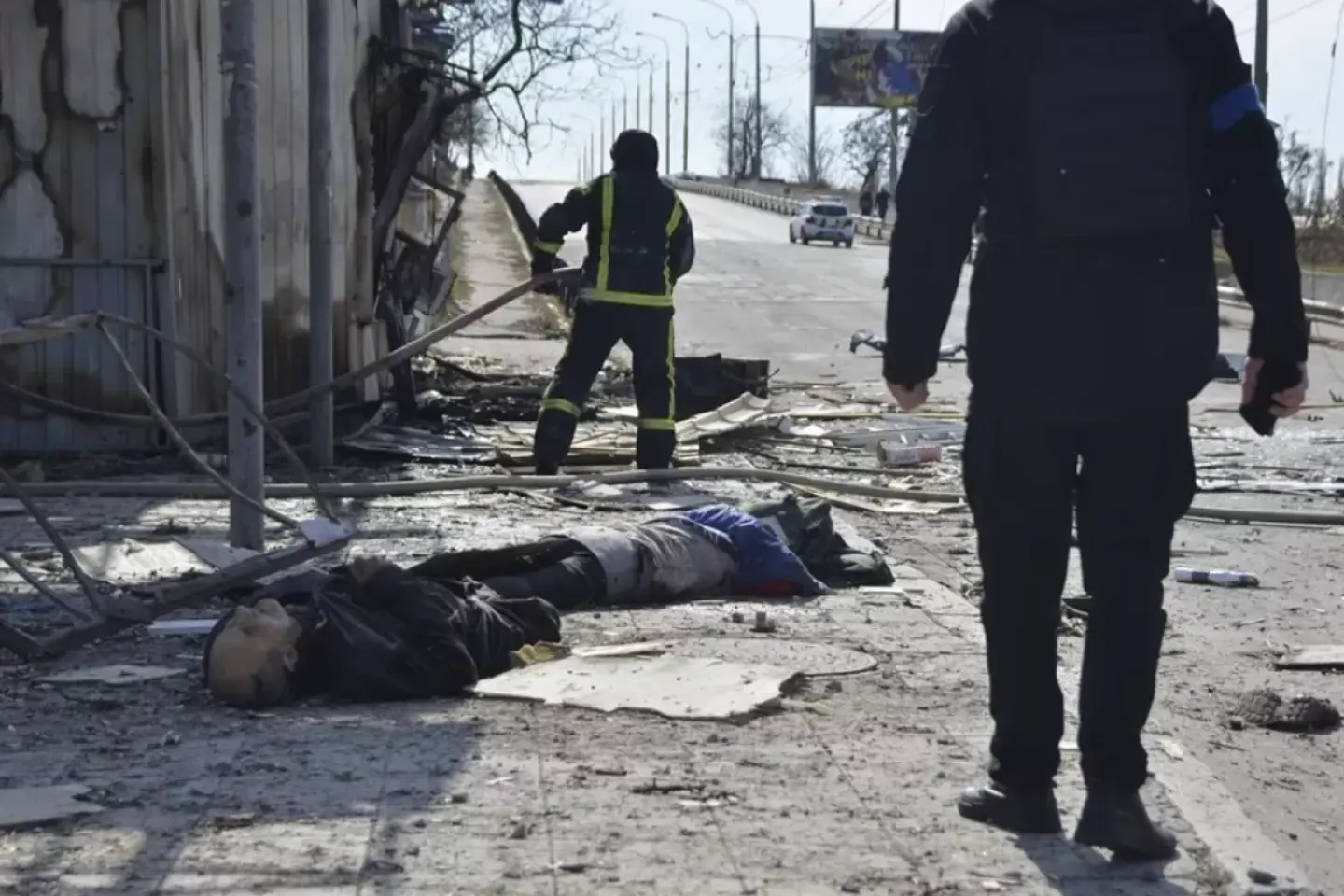 Ucrainenii din Herson sfătuiţi să evacueze oraşul