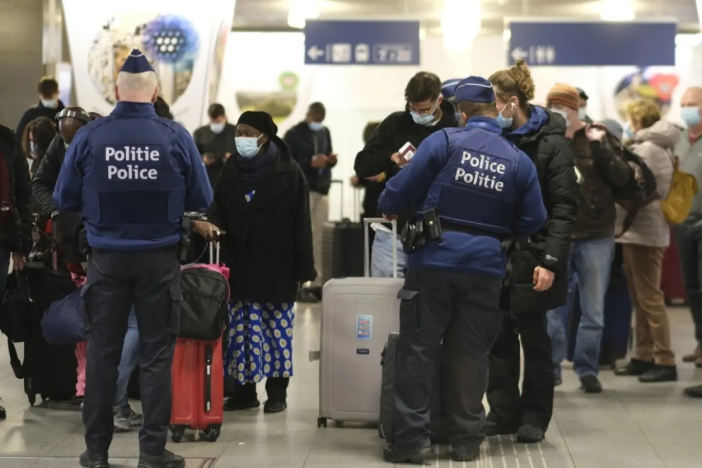 Bărbat înarmat arestat la Gara Midi din Bruxelles