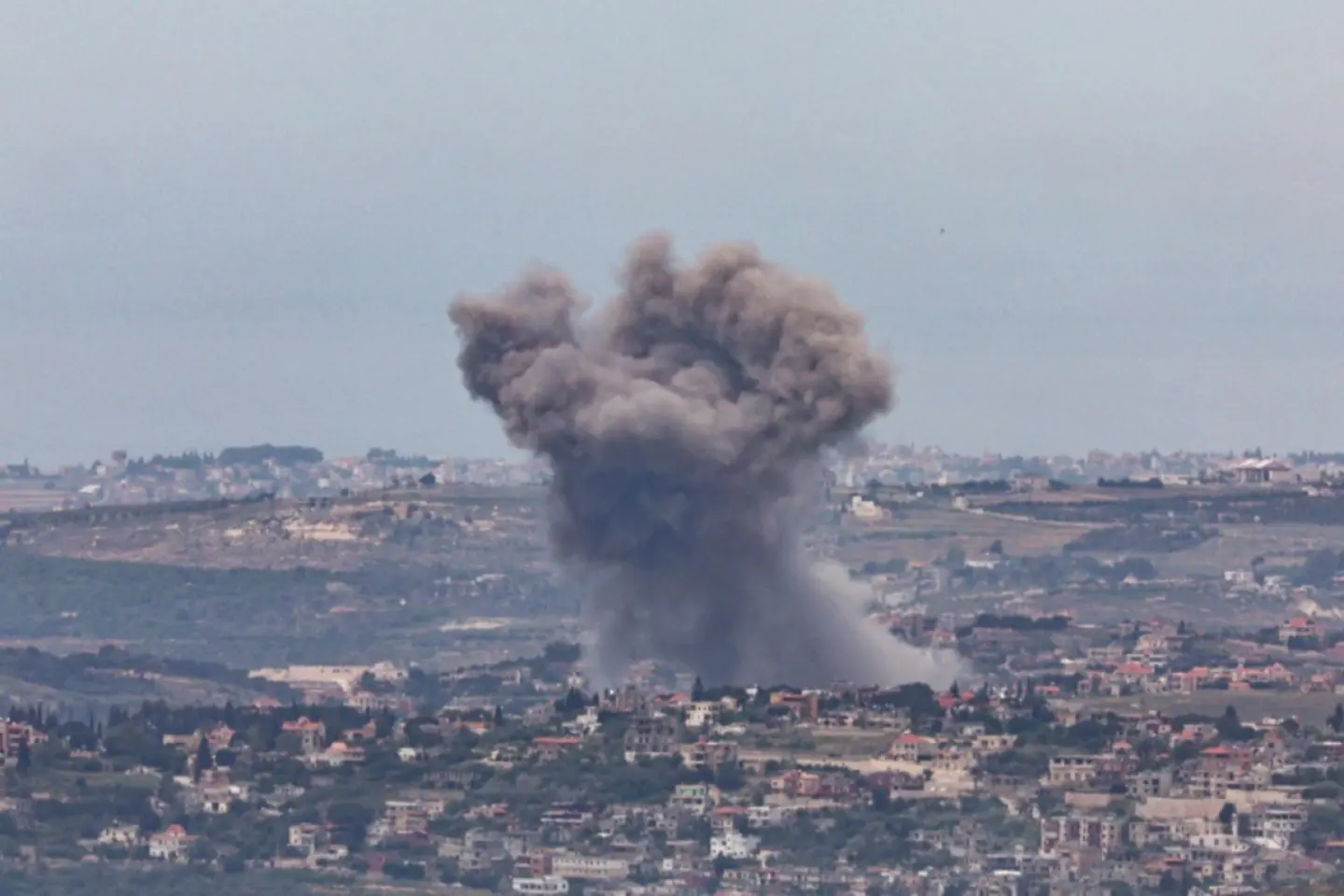 Bombardamente israeliene intense în sudul Libanului