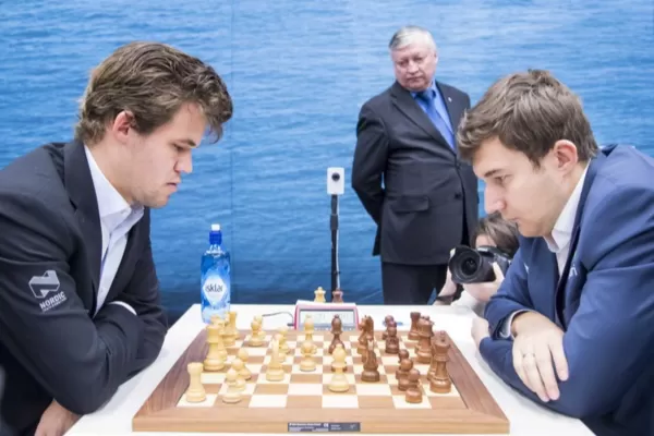 Propaganda pawns. The mirage of chess in the Soviet era