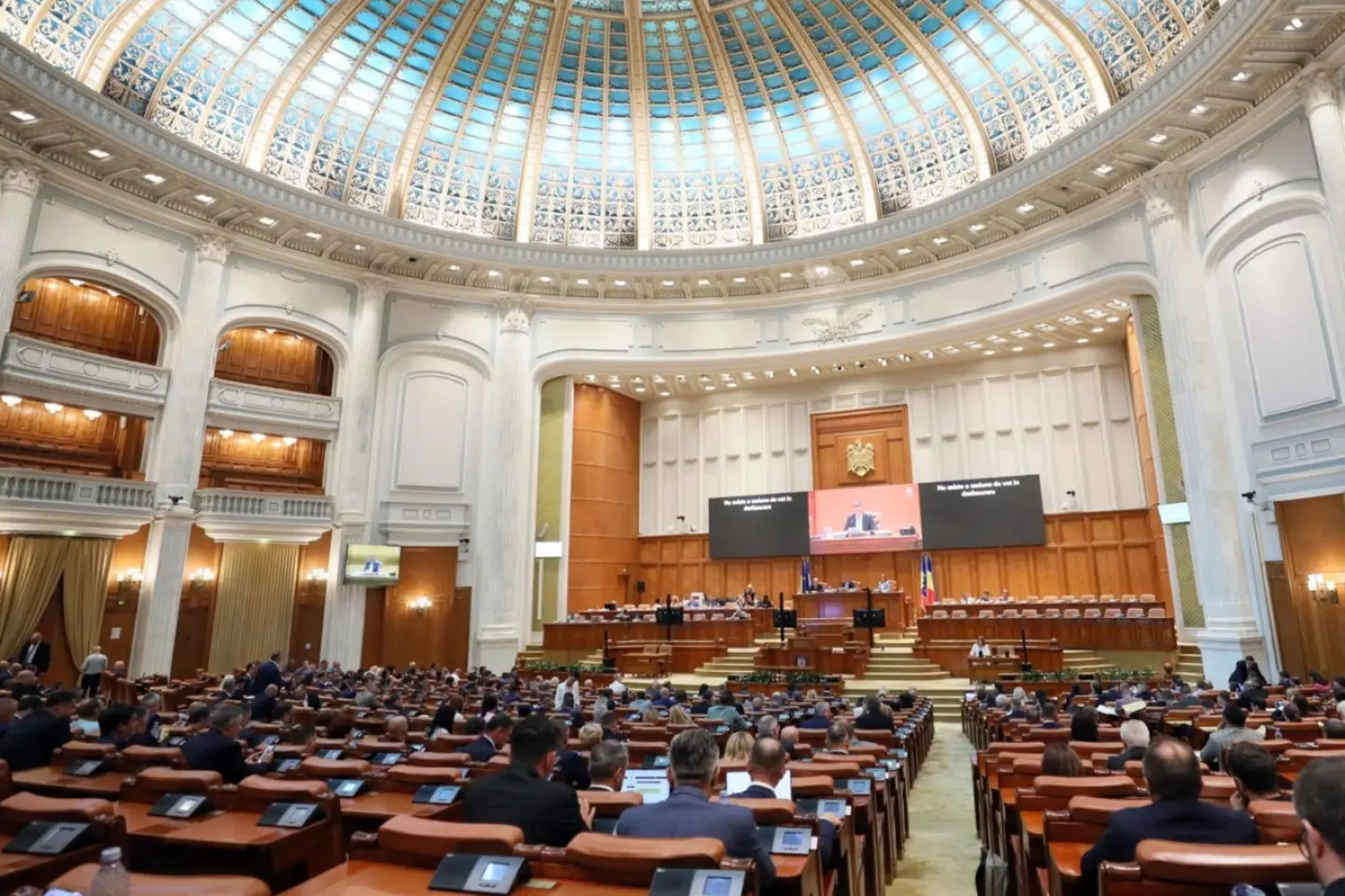 Votul de învestitură al guvernului Mureșan va avea loc pe 30 septembrie