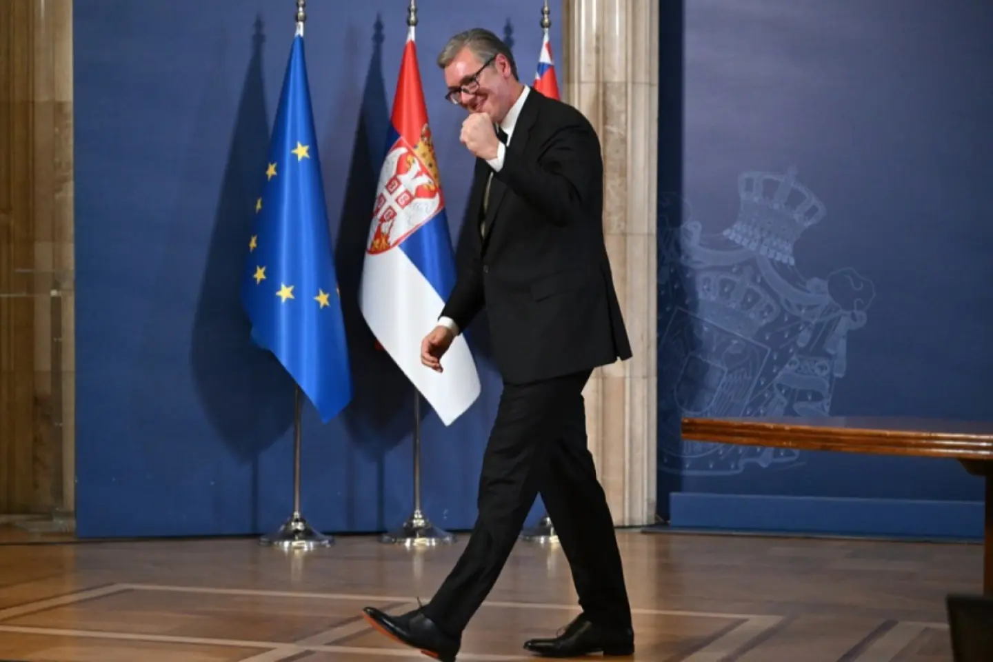  Președintele Serbiei demisionează oficial din funcţie