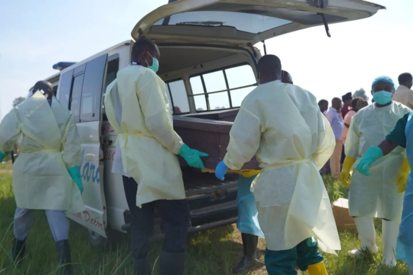 Bilanțul epidemiei de Ebola din RD Congo a depășit pragul de 4.000 de morți