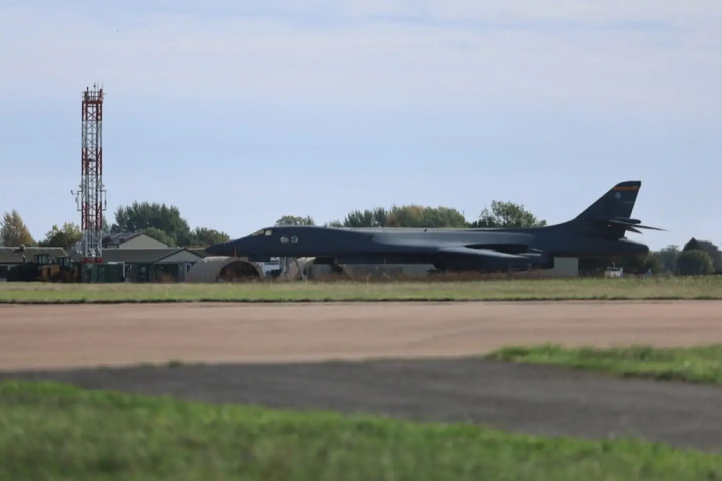 Poliția a arestat un alt britanic în cadrul anchetei de la baza militară Fairford 