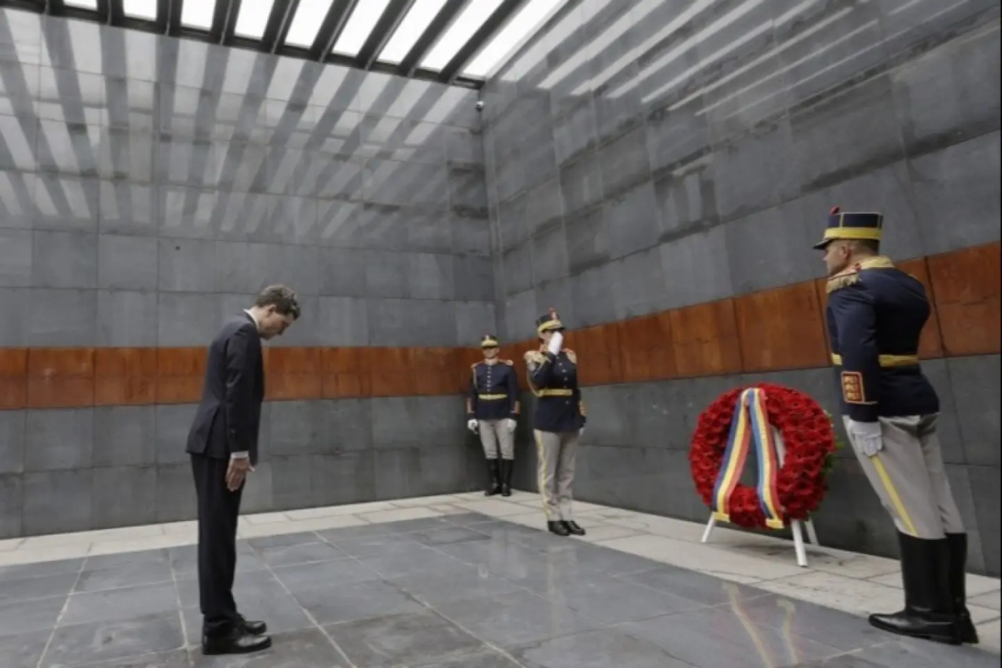 România marchează astăzi Ziua Națională de comemorare a victimelor Holocaustului