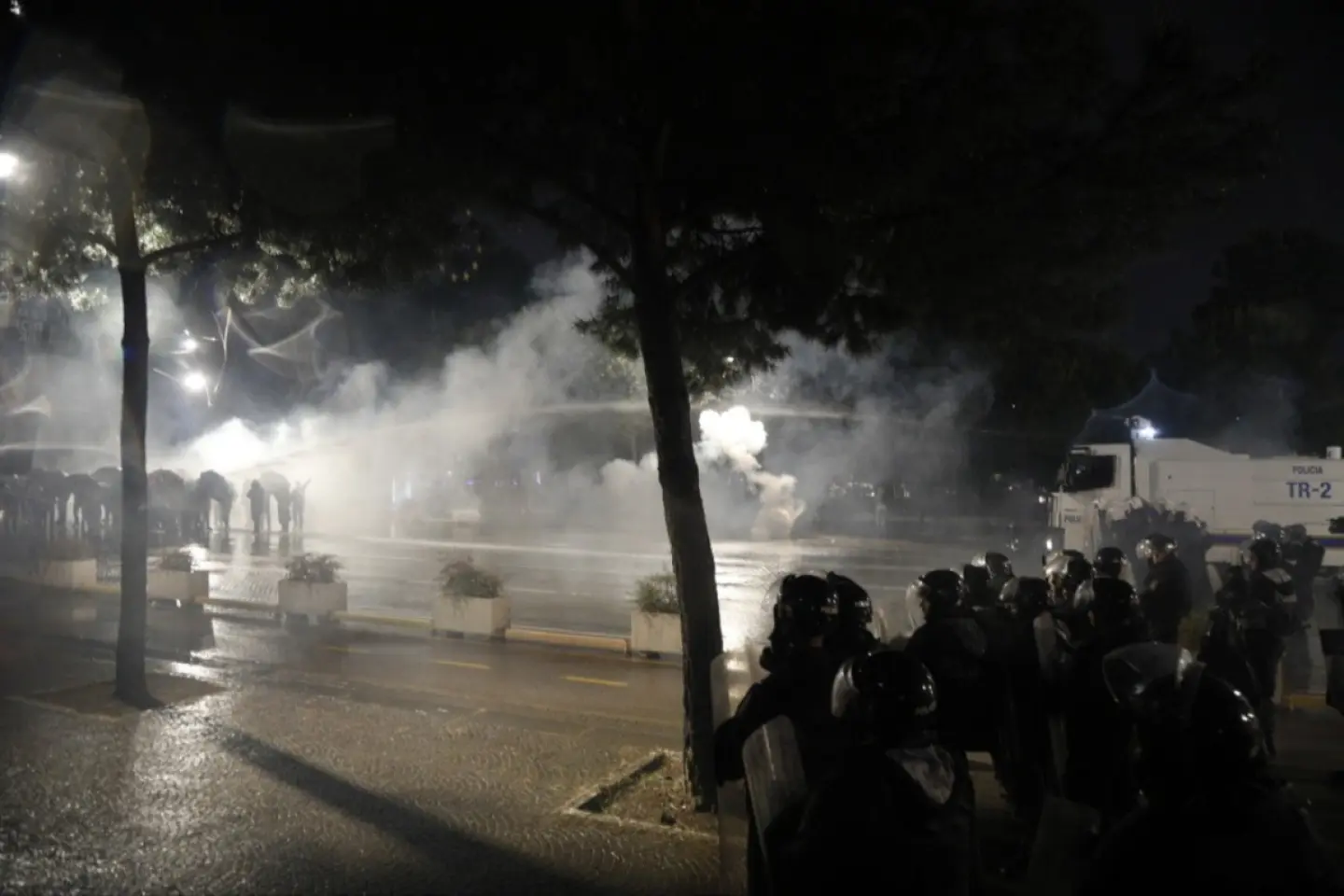 A șaptea zi de proteste violente în Albania