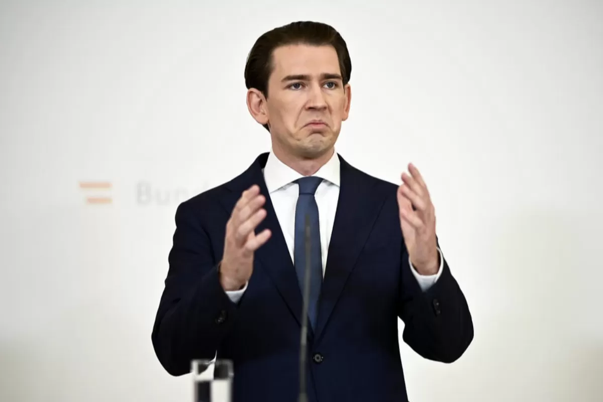 Object Name: AUSTRIA GOVERNMENT KURZ RESIGNATION