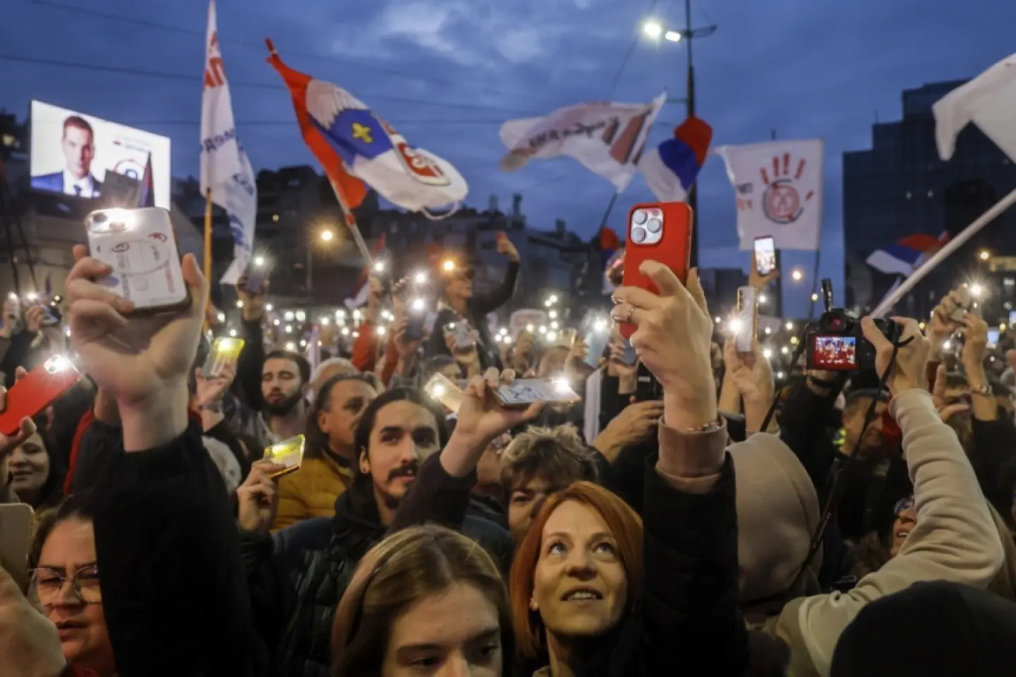 Miting masiv al studenţilor din Serbia înaintea alegerilor anticipate de duminică