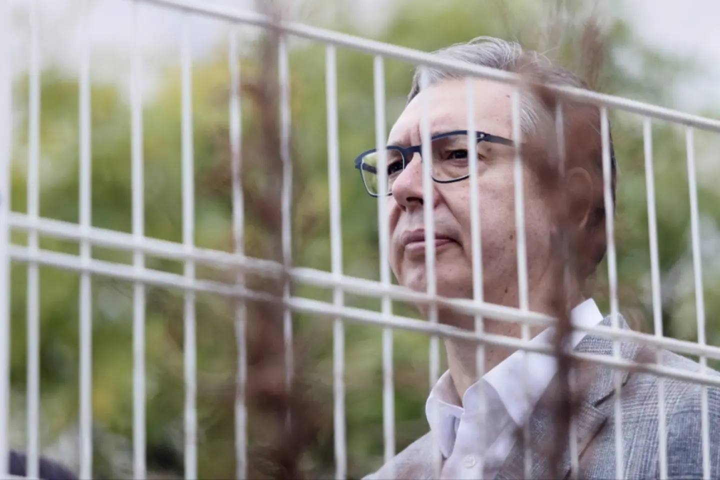 Vucici recunoaște înfrângerea în alegerile cruciale din Serbia și spune că Mișcarea Studențească a câștigat