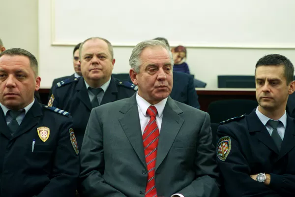 Pedepse definitive cu închisoarea pentru fostul premier croat Ivo Sanader și patronul gigantului energetic ungar MOL, Zsolt Hernadi, într-un dosar de corupție