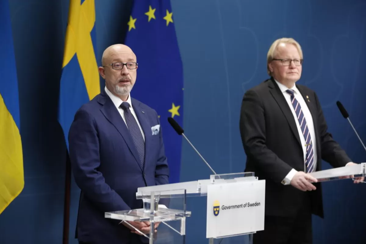 Object Name: SWEDEN UKRAINE DEFENCE DIPLOMACY