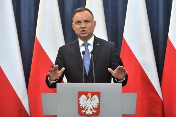 Președintele polonez, Andrzej Duda, și-a exercitat, luni, dreptul de veto și a refuzat să promulge o lege privind mass-media
