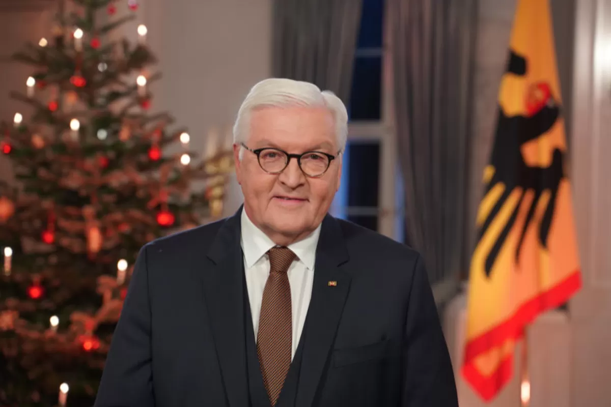 Object Name: GERMANY PRESIDENT CHRISTMAS SPEECH