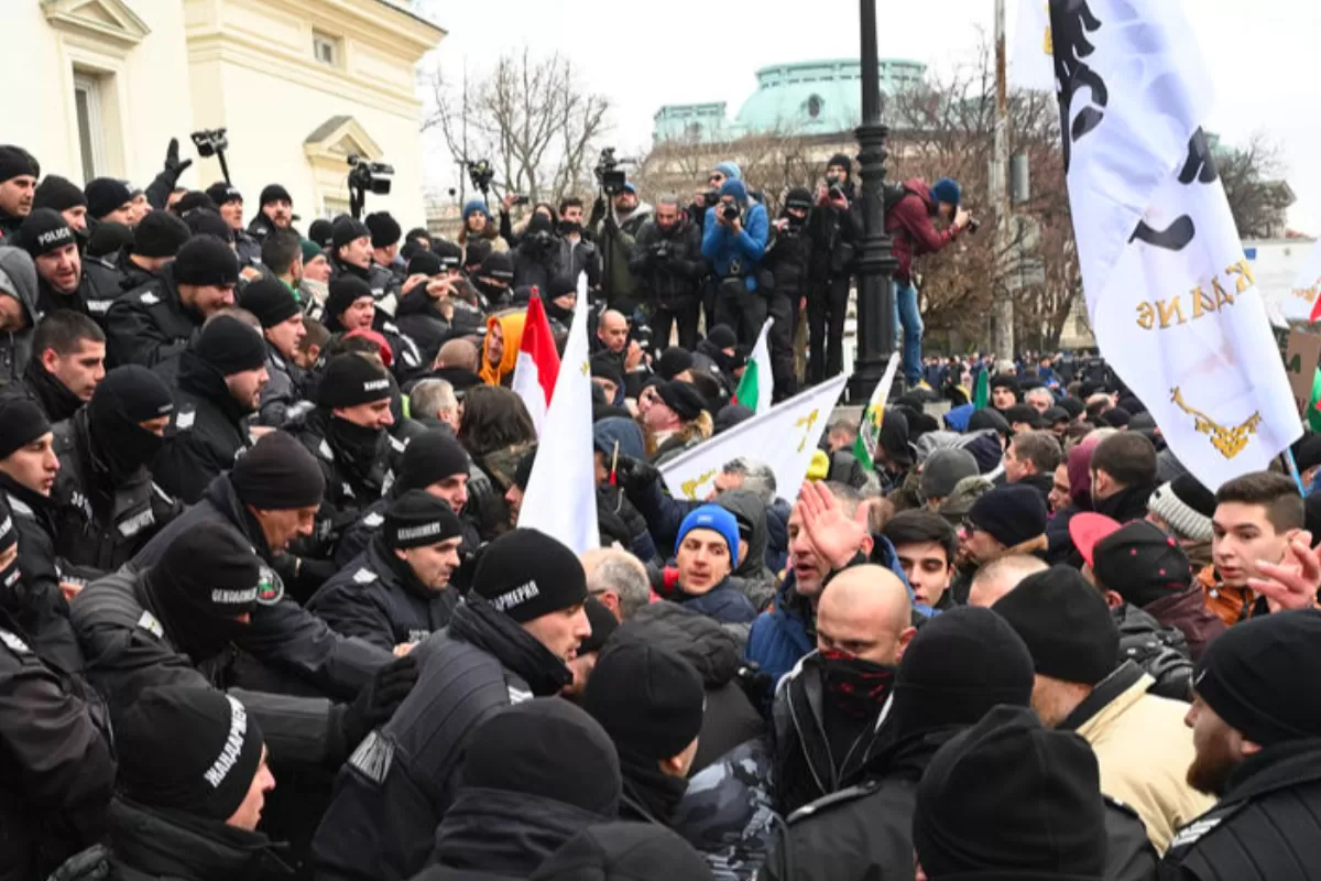 Object Name: BULGARIA PROTEST GREEN CERTIFICATE