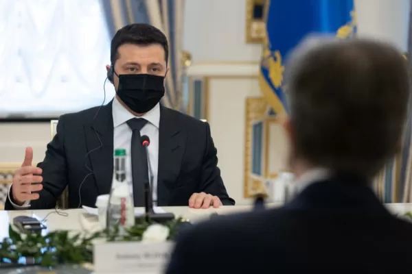 Criza din Ucraina: Președintele Zelenski le cere ucrainenilor să nu intre în panică