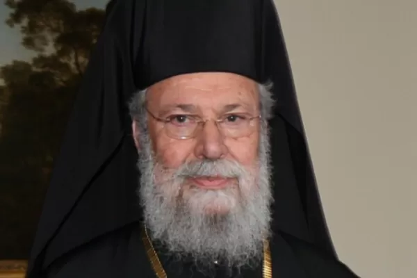 Biserica ortodoxă din Cipru îşi va suspenda preoţii nevaccinaţi anti-COVID-19