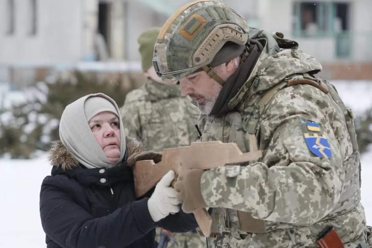 Object Name: UKRAINE DEFENSE MILITARY EXERCISE
