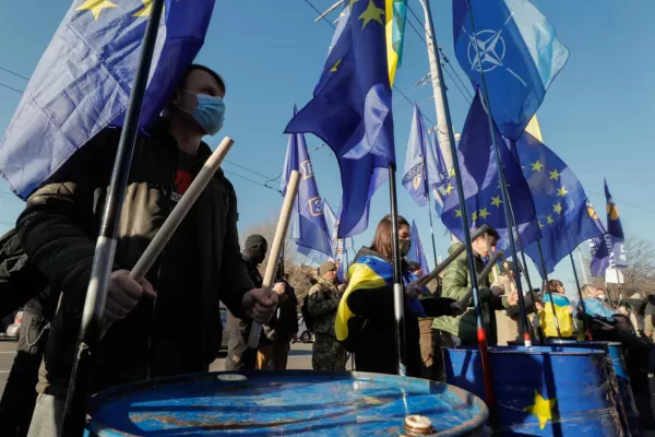 Cum a fost comentată în Ucraina recunoașterea republicilor separatiste de către Rusia. Pesimism în rândul analiștilor