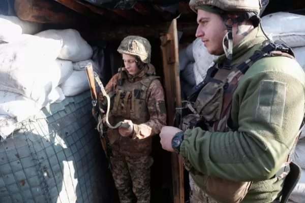 Criza din Ucraina: Republicile separatiste au solicitat ajutorul militar al Rusiei. Zelenski spune că s-a aprobat ofensiva împotriva Ucrainei
