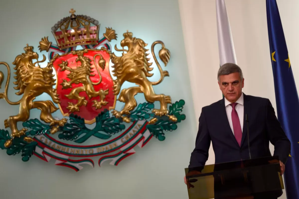 RĂZBOI ÎN UCRAINA: Ministrul bulgar al Apărării a fost demis fiindcă a numit invazia rusească operațiune