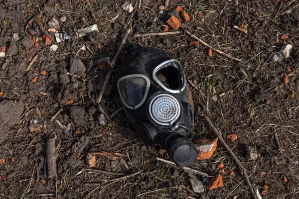 RĂZBOI ÎN UCRAINA: Forţele ruse au părăsit centrala nucleară ucraineană de la Cernobîl, luând ostatici