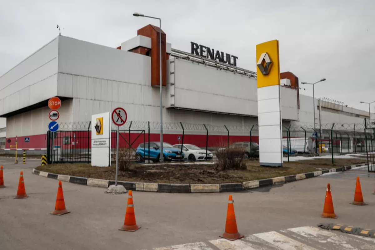Object Name: RUSSIA RENAULT UKRAINE CONFLICT