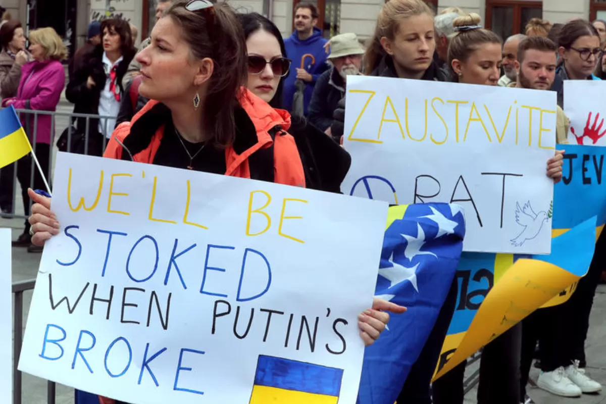 BOSNIA PROTEST UKRAINE RUSSIA CONFLICT