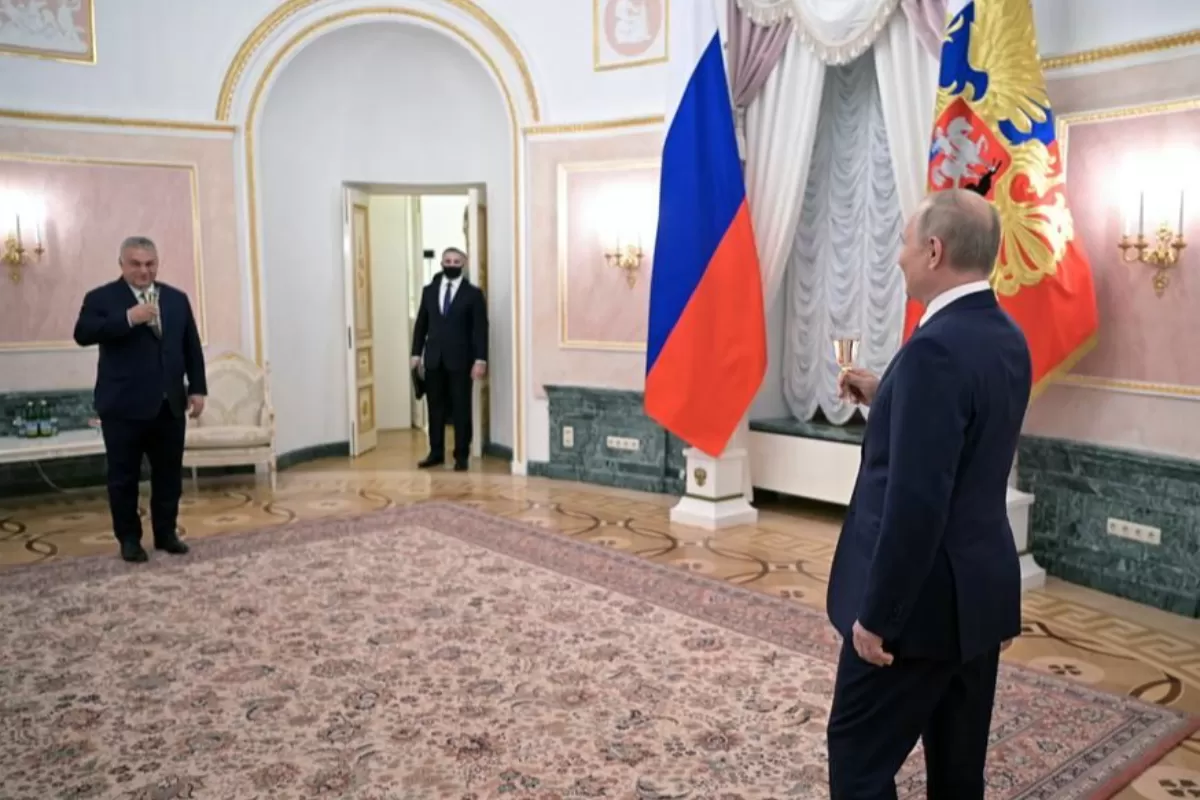 Object Name: RUSSIA HUNGARY DIPLOMACY