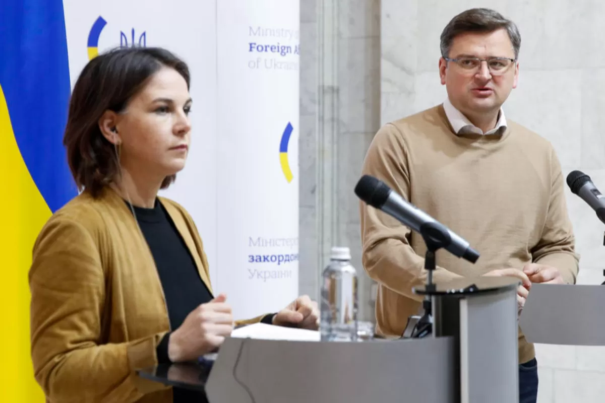 Object Name: UKRAINE GERMANY DIPLOMACY