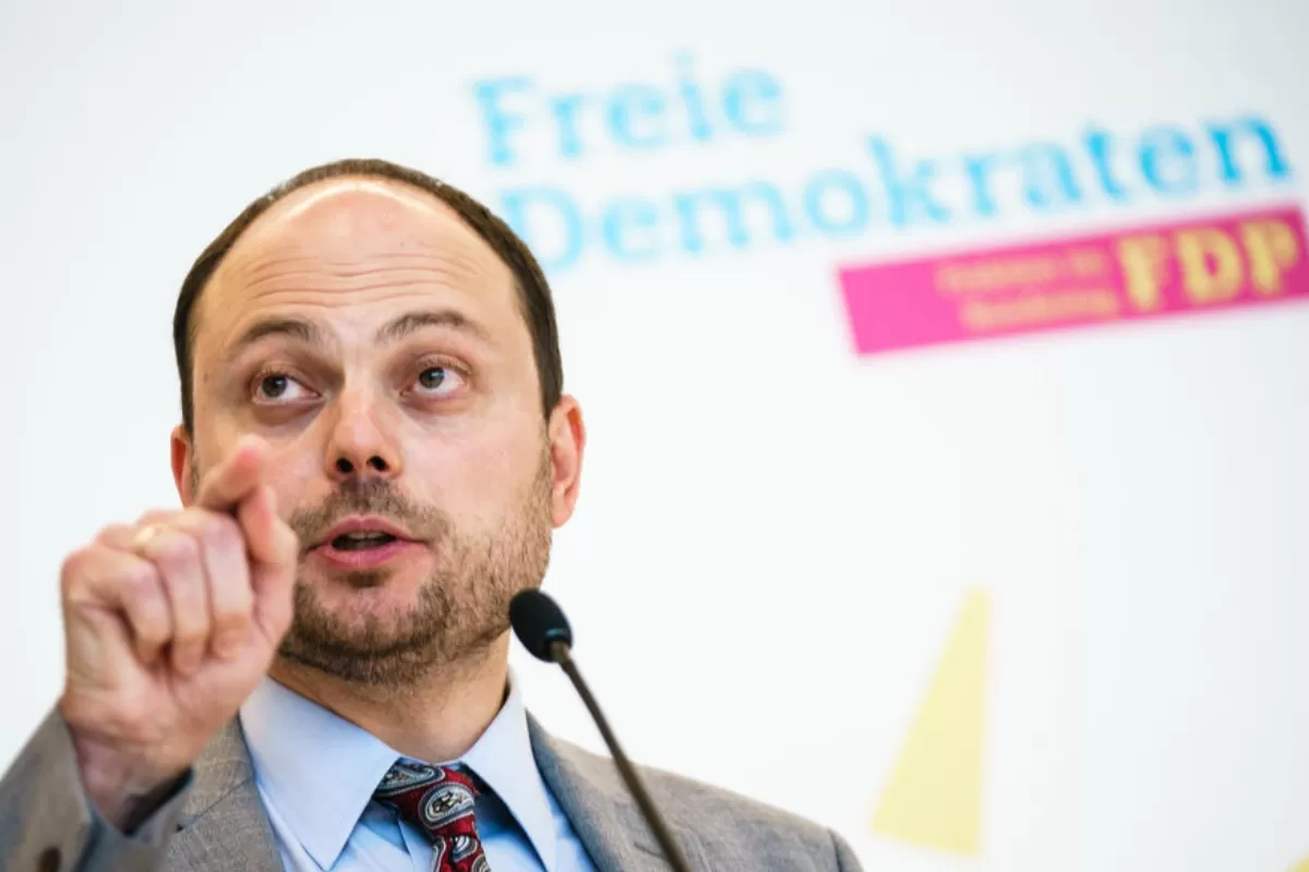 Object Name: GERMANY RUSSIA PARTIES FDP