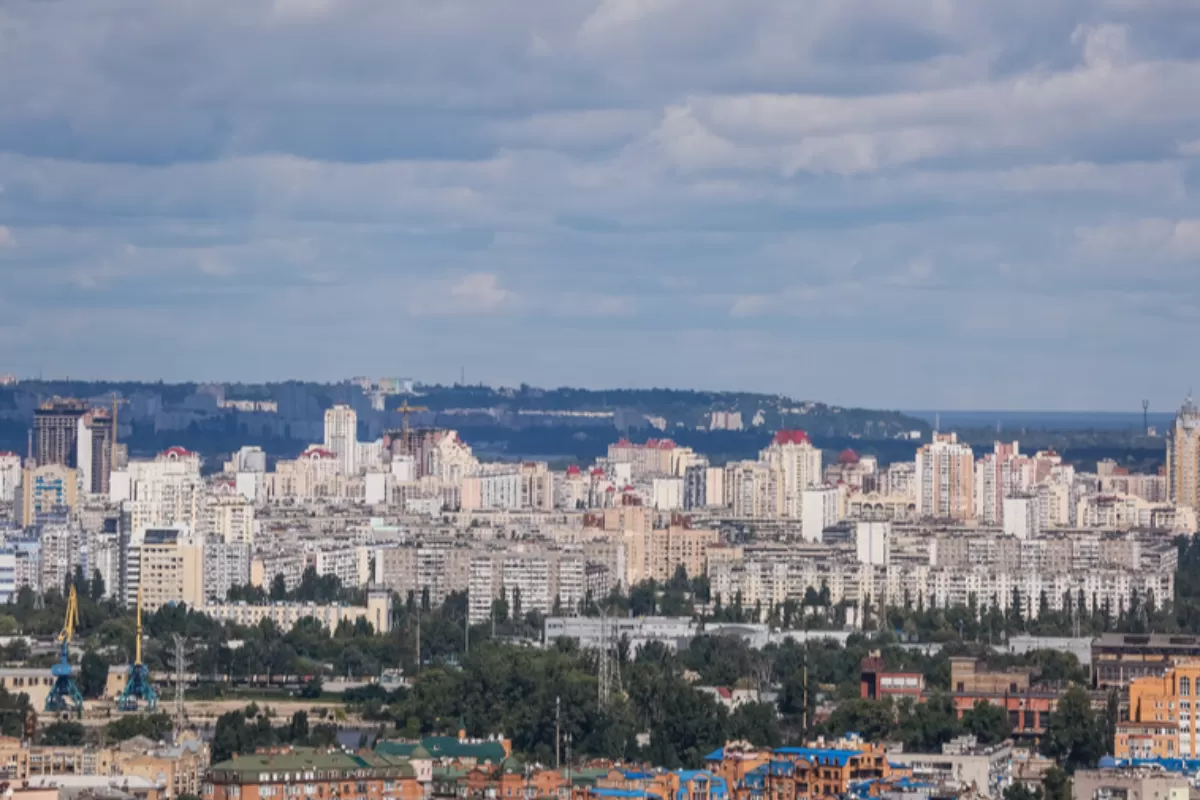 Object Name: UKRAINE ECONOMY TOURISM