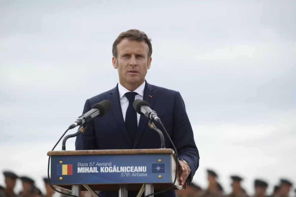 Object Name: ROMANIA FRANCE NATO DIPLOMACY