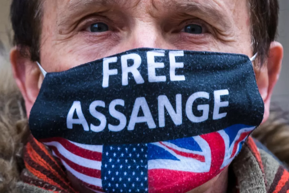assange