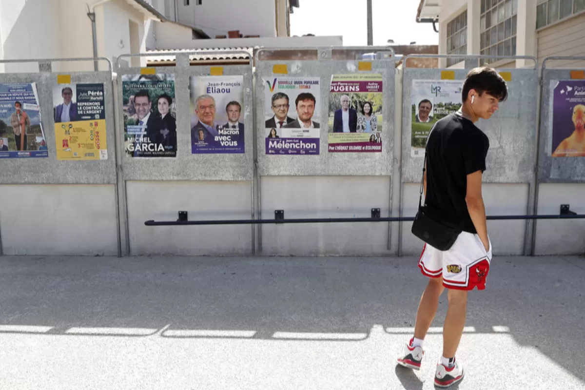 Object Name: FRANCE LEGISLATIVE ELECTIONS