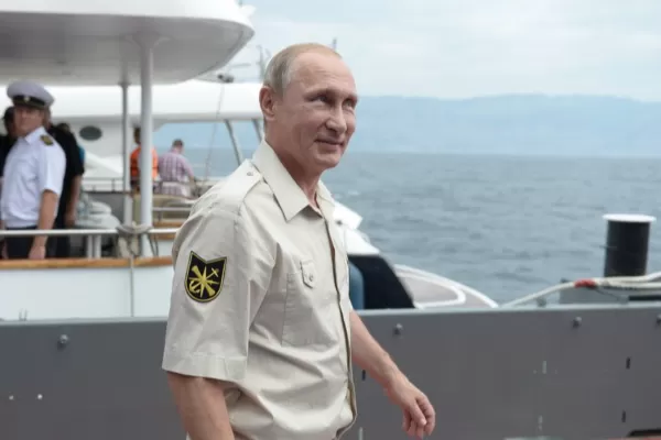 RĂZBOI ÎN UCRAINA: Trupele ucrainene ar fi atacat platformele petroliere offshore din Crimeea