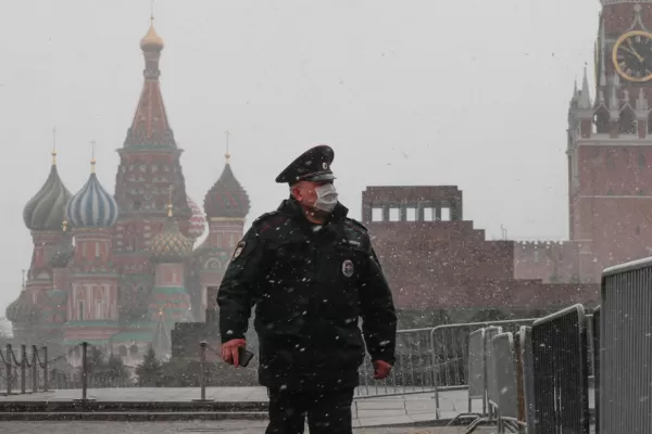 Rusia: cinci ani de închisoare pentru un fost polițist care a denunțat putreziciunea sistemului