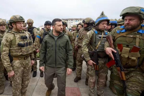 RĂZBOI ÎN UCRAINA: Volodimir Zelenski spune că este prematur să vorbească despre o schimbare în cursul războiului