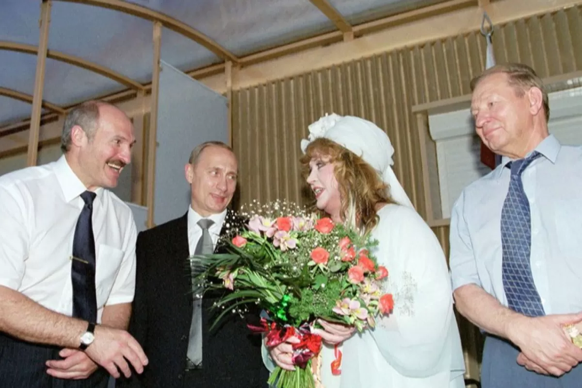 Object Name: BELARUS-PRESIDENTS-PUGACHEVA