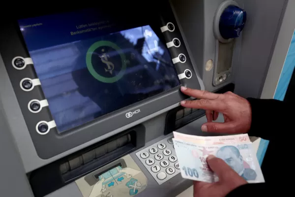 RĂZBOI ÎN UCRAINA: Trei bănci de stat din Turcia suspendă sistemul rusesc Mir, de plăți cu cardul