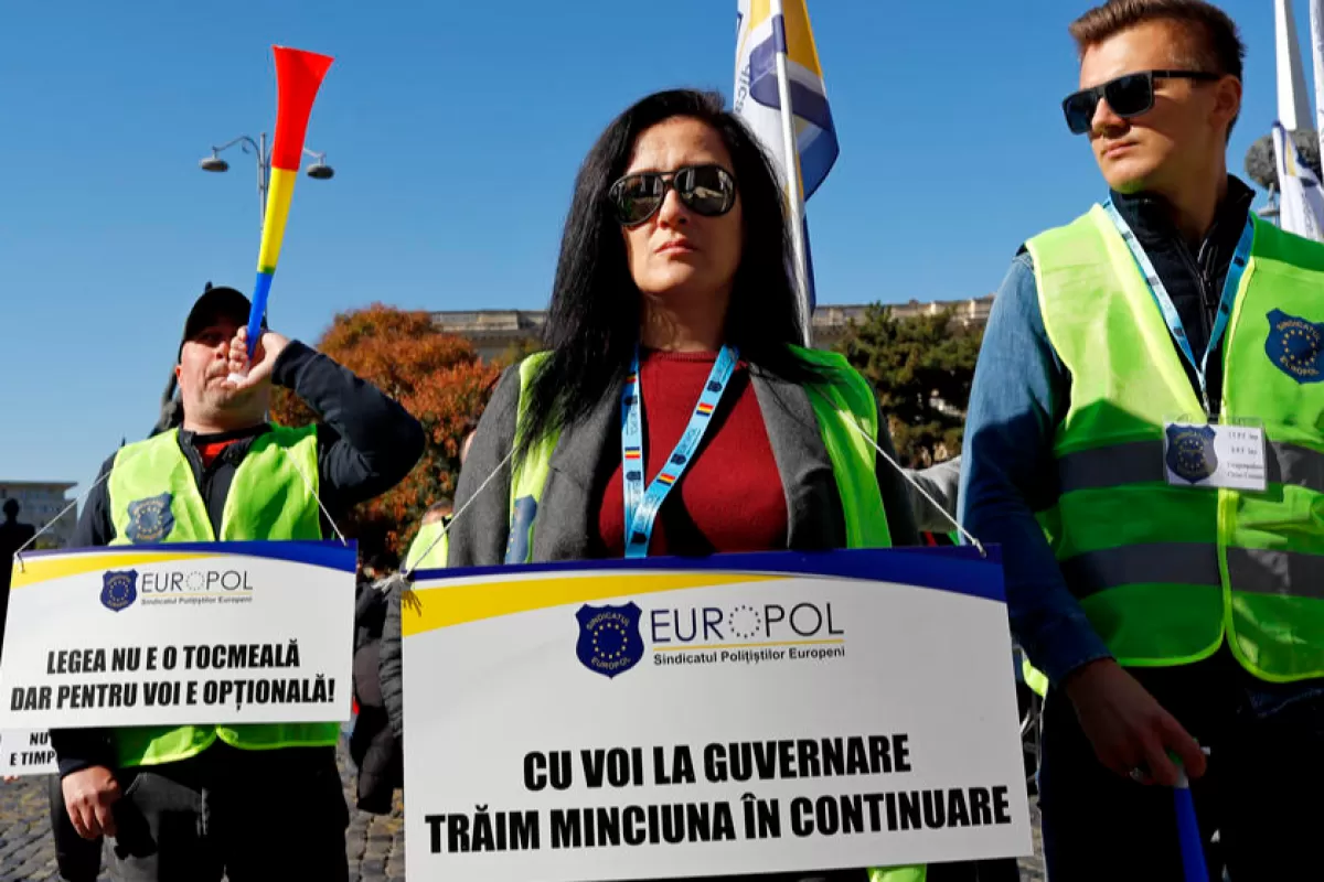 Object Name: ROMANIA POLICE TRADE UNION PROTEST