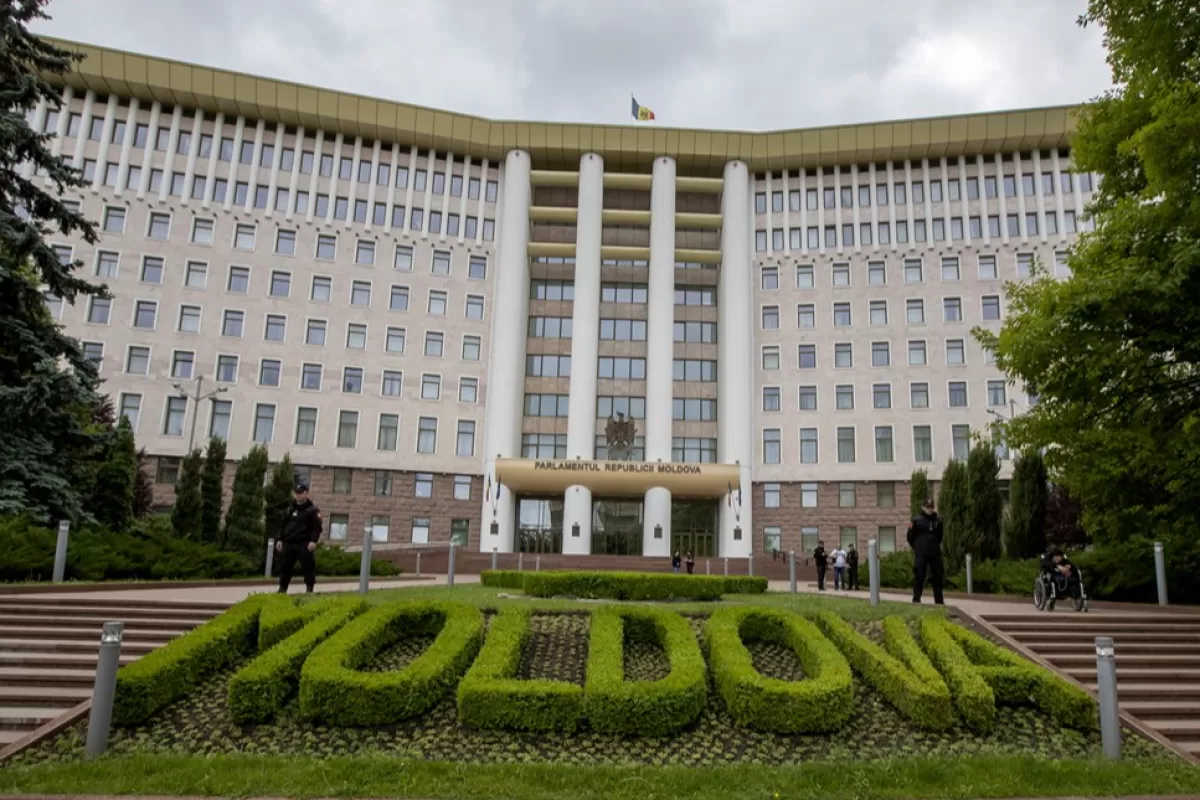 Supporters of Igor Dodon and socialist party protest