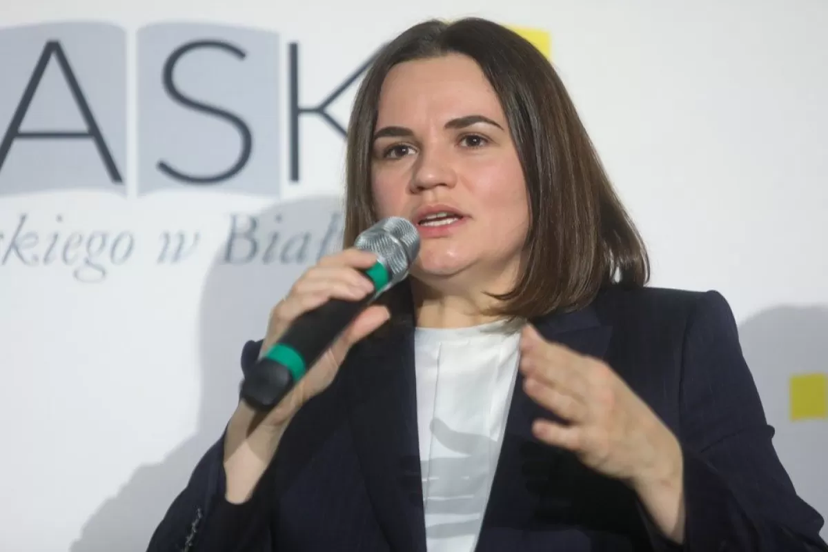 Svetlana Tikhanovskaya promotes a book in Poland