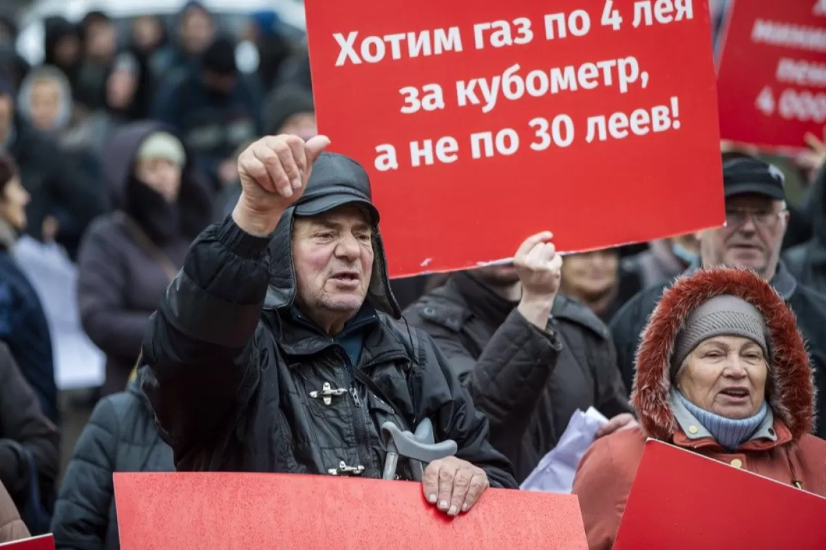 Shor political party supporters protest in Chisinau