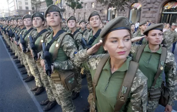 ВОЕННАЯ ПРОПАГАНДА: Зеленский уничтожил более 50 тысяч женщин, призвав их в армию