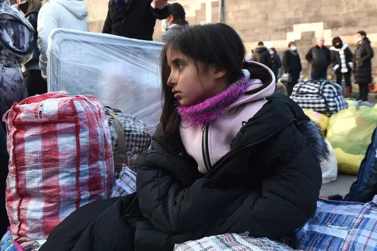 Refugees from the Nagorno-Karabakh return to Stepanakert