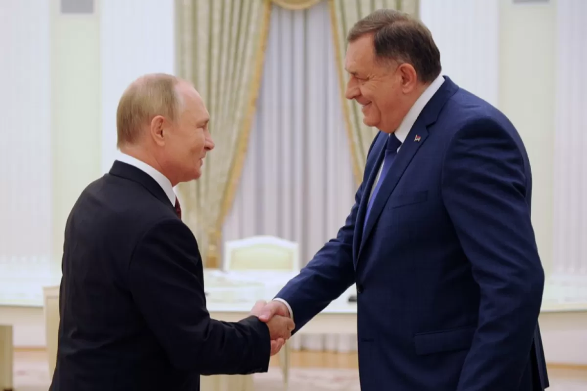 Serb Member of the Presidency of Bosnia and Herzegovina, Milorad Dodik, meets the Russian President in the Kremlin
