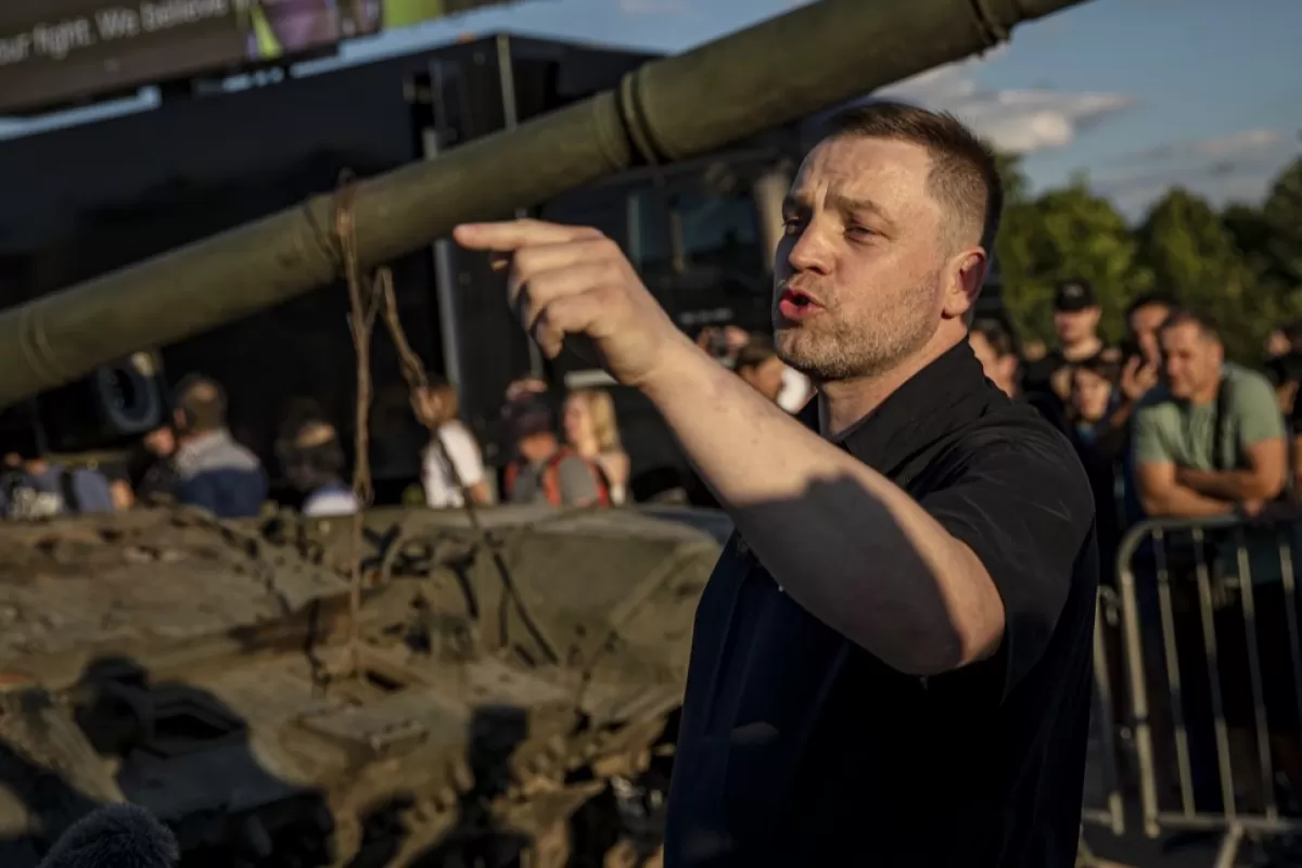 UPDATES: Ministrul ucrainean de interne și alți oficiali de la Kiev, morți într-o tragedie aviatică