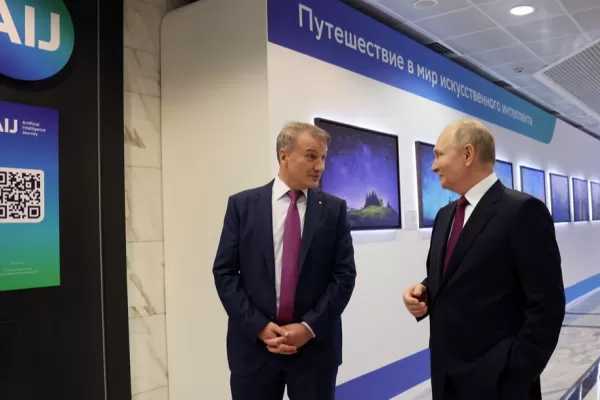RĂZBOI ÎN UCRAINA: Cea mai mare bancă rusească, Sberbank, deschide afaceri în Crimeea ocupată