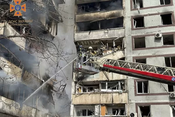 Cel puțin șapte oameni au fost uciși în atacurile rusești cu drone și rachete asupra orașelor din Ucraina